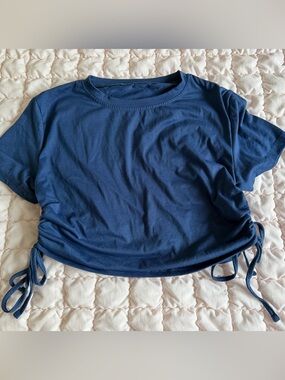 Women’s Navy Side-Tie Crop Tee